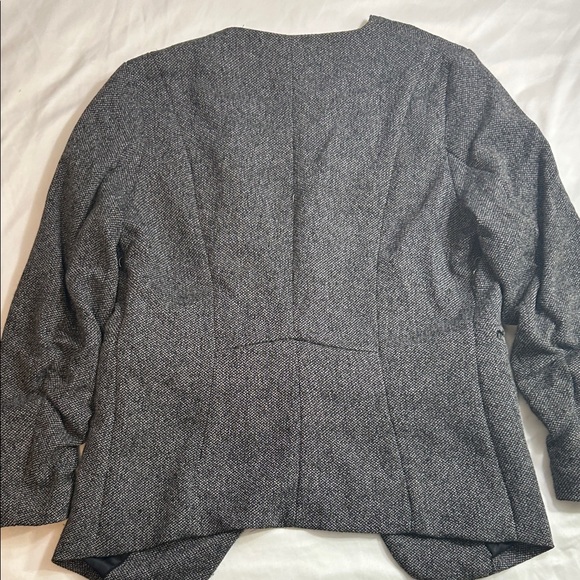 H&M Charcoal and Black Blazer with Zipper Details - Picture 5 of 5